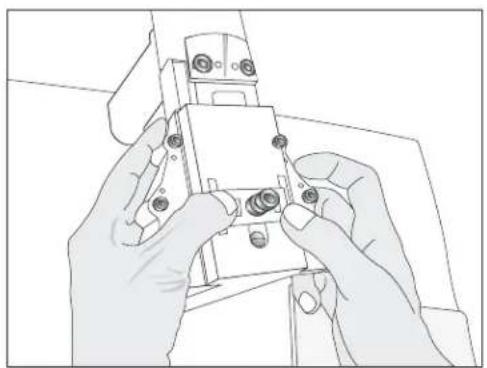 Uline H-1028 - LONGUEUR DE PATTE D'AGRAFE - 4