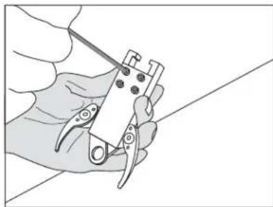 Uline H-1027 - REEMPLACEMENT DE LA PLAQUE DE POUSSÉE - 3