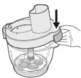 PHILIPS HR1507 - Vaahdotuslevyn käyttäminen - 3