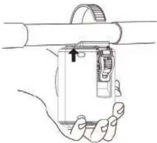 Luvion Baby Rocker - ATTACHING THE PRODUCT - 1