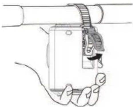 Luvion Baby Rocker - ATTACHING THE PRODUCT - 4