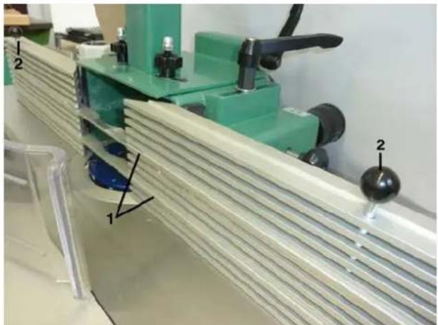 SCHEPPACH Molda 5.0f - Mise en place des barrettes de guidage - 1