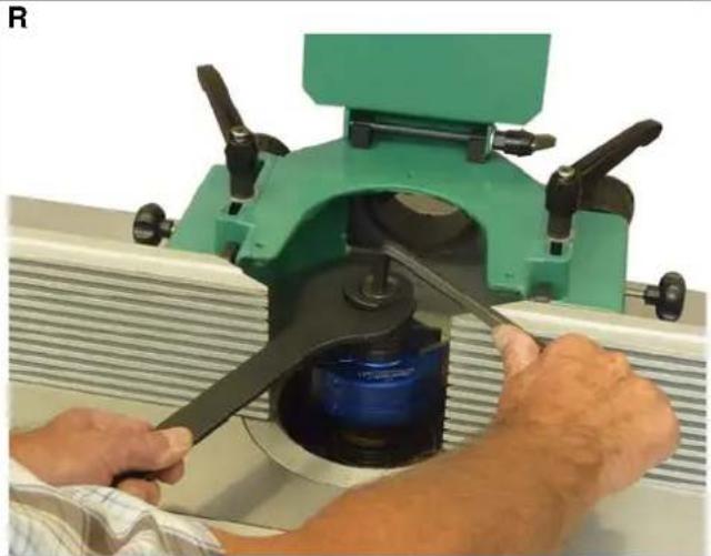 SCHEPPACH Molda 5.0f - Wechseln des Fräswerkzeuges - 1