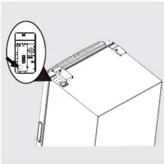 FRIGIDAIRE FRAE1626AW - When you screw on the bottom hinge: - 6