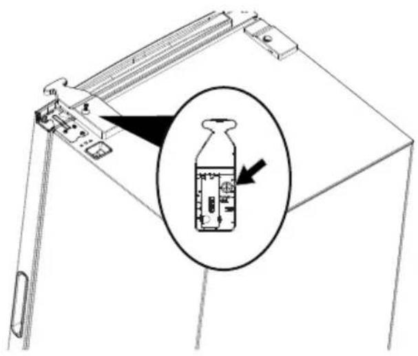FRIGIDAIRE FRAE1626AW - When you screw on the bottom hinge: - 1