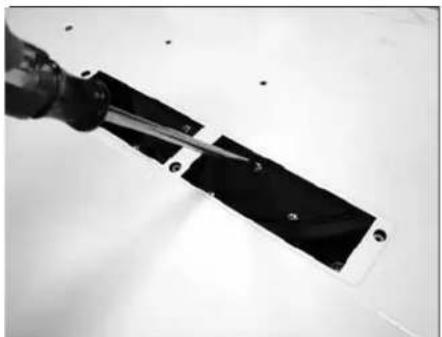 Zephyr Breeze I AK1124BW - Cable Lock: - 12