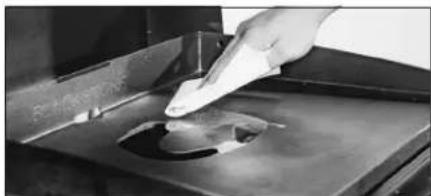Blackstone 1923 - DO NOT USE MORE THAN TWO TABLESPOONS OF WATER AT A TIME. - 5