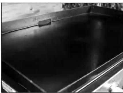 Blackstone 1963 - WHY DO I NEED TO SEASON MY GRIDDLE? - 1
