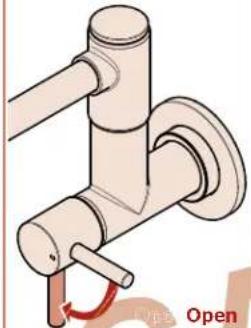 Pfister Lita GT533-PF - Turn Off Water Supply • Cierre el suministro de agua • Couper l'alimentation en eau - 4
