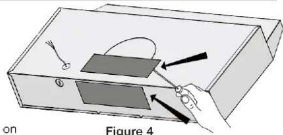 Forno FRHUC520030WHT - ÉTAPE 8 (ventilation externe uniquement) Fixation de l'évent/du volet et de la pièce du panneau - 1