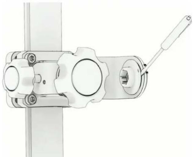 GARMIN GT360UHD - Connexion d'une sonde LVS32 livescope™ au support latéral pour arbre - 1