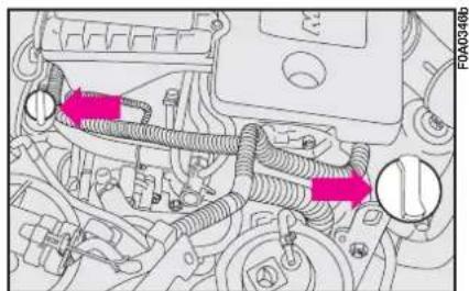 FIAT Doblo (2009) - ENGINE OIL fig. 6, 7, 8 - 4