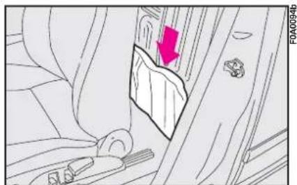 FIAT Doblo (2009) - To change a wheel proceed as follows: - 2