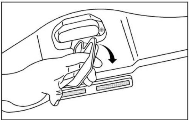 CHEVROLET Corvette (2008) - Lowering the Manual Convertible Top - 1