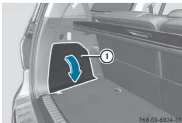 Mercedes-Benz GL (2014) - Changing the rear bulbs - 1