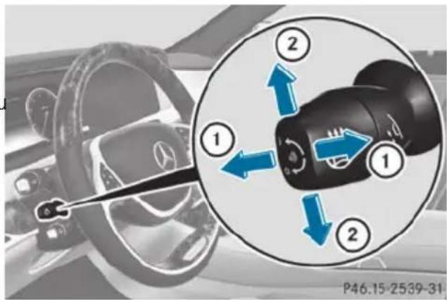 Mercedes-Benz S-Class - Adjusting the steering wheel - 1
