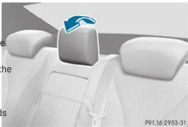 Mercedes-Benz S-Class - Adjusting the rear center head restraints - 2