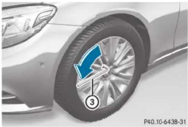 Mercedes-Benz S-Class - Vehicles with aluminum hub caps: - 1
