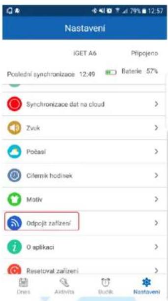 Nastavení IGET A6 Připojeno Poslední synchronizace 12:49 Baterie 57% Synchronizace dat na cloud Zvuk Počasí Cifernik hodinek Motiv Odpojit zařízení O aplikaci Resetovat zařízení Ones Aktivita Budik Nastavení