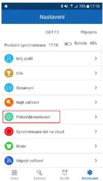 Nastavení IGET F2 Připojeno Poslední synchronizace 17:10 Baterie 40% Můj profil > Cíle > Oznámení > Najit zařízení > Pokročila nastavení > Synchronizace dat na cloud > Motiv > Odpojit zařízení > Ones Aktivita Budik Nostavení