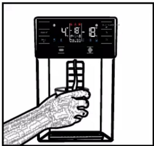 GRUNDIG GWN 21210 X - Dozownik wody przy drzwiach(w niektórych modelach) - 4