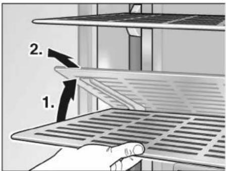 GAGGENAU RF461301 - Taking out the shelves - 1