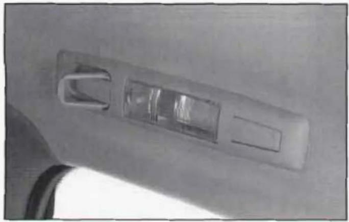 CADILLAC Deville (1997) - Exit Lighting - 3
