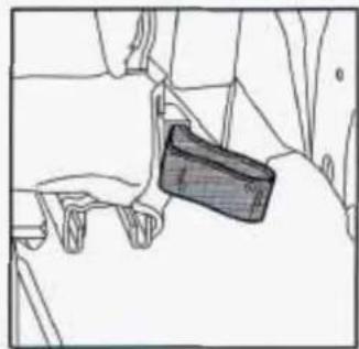 CADILLAC Deville (1997) - Folding or Reclining the Seatbacks - 1