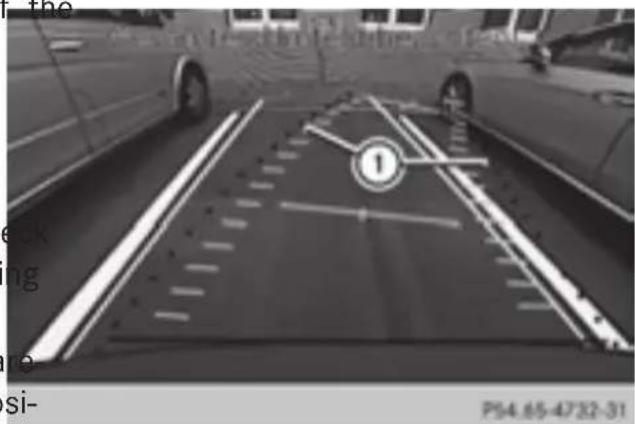 Mercedes-Benz GL 450 (2015) - "Reverse parking" function - 2