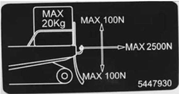LYNX 5900 (2006) - Hitch - 1