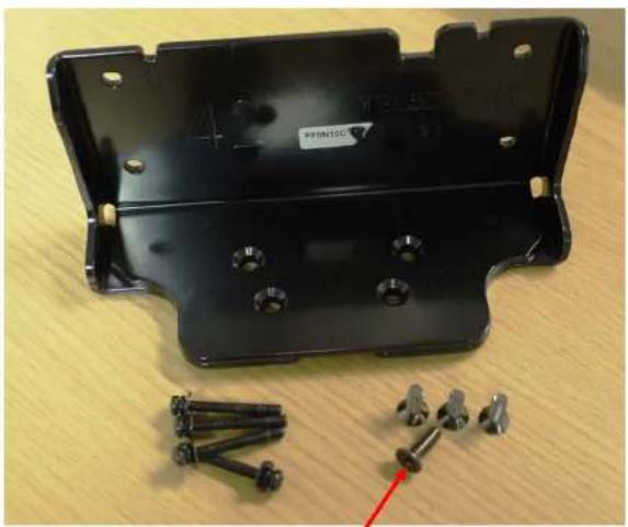 PANASONIC Viera TX-L32E30 - Assembling the pedestal - 2