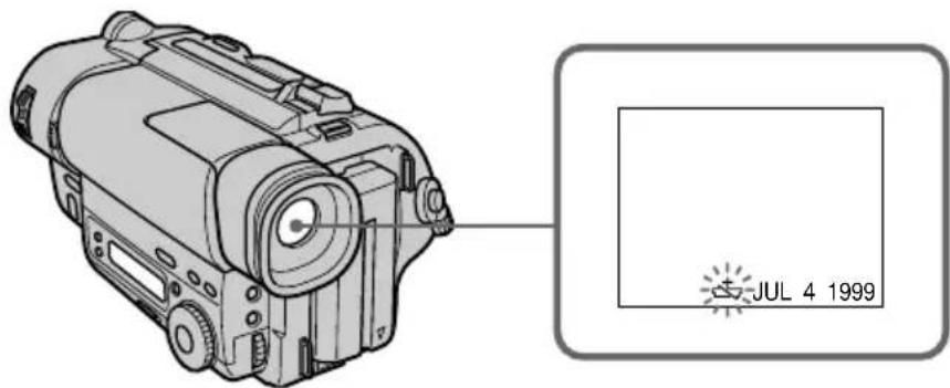 SONY CCD-TR716 - Changing the lithium battery in the camcorder - 1