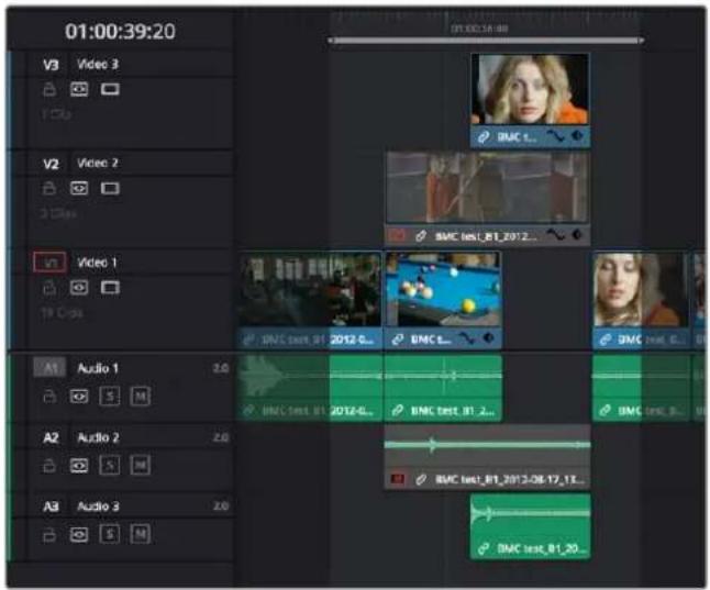 01:00:39:20 V3 Video 3 V2 Vize 2 V1 Vize 1 A1 Audio 1 A2 Audio 2 A3 Audio 3 01:00:34:00 BMCC B1_2012-08-17_1E... BMCC test_B1_2012-08-17_1E... BMCC test_B1_2012-08-17_1E... BMCC test_B1_2012-08-17_1E...