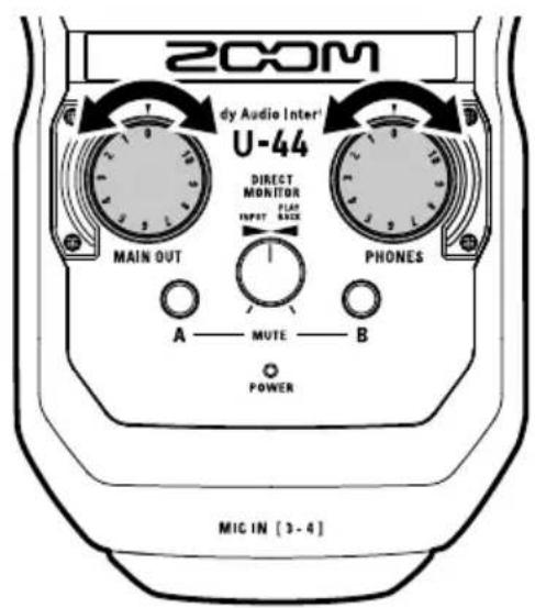 200M dy Audio Inter U-44 DIRECT MONITOR INPUT PLAT BACK PHONES MAIN OUT A — MUTE — B POWER MIC IN [3-4]