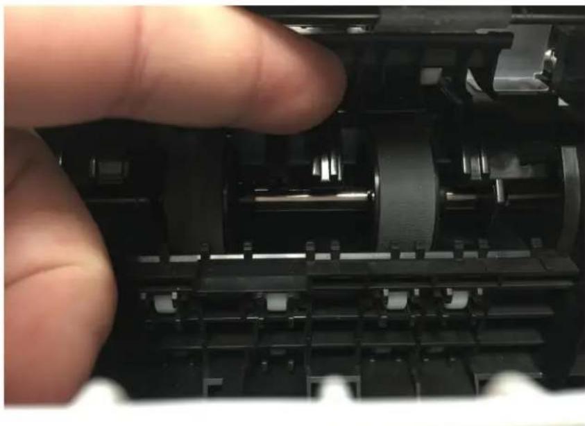 FUJIFILM Smartlab Frontier-S DX100 - Cleaning ink from upper paper guide rollers - 2