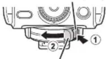 OLYMPUS FL-700WR - Vkládání baterií - 3
