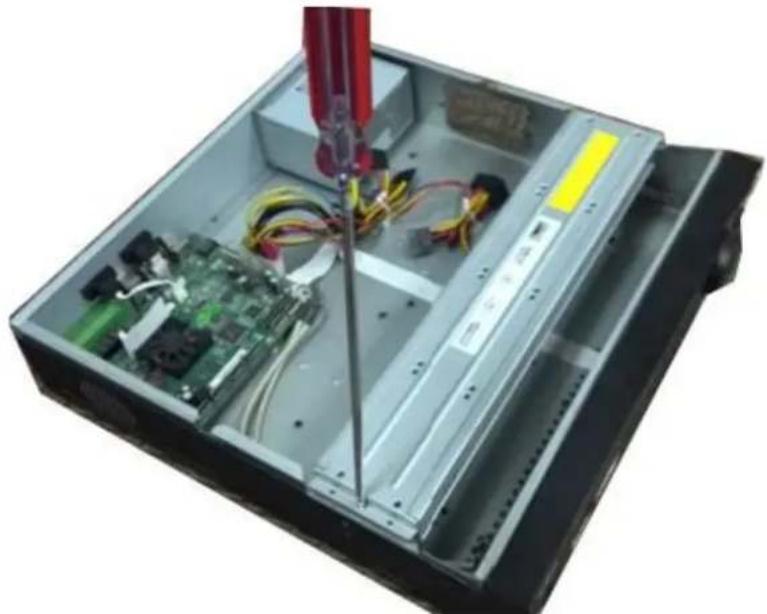 Dahua Technology NVR2104/2108-4KS2 - CD-ROM Installation - 1