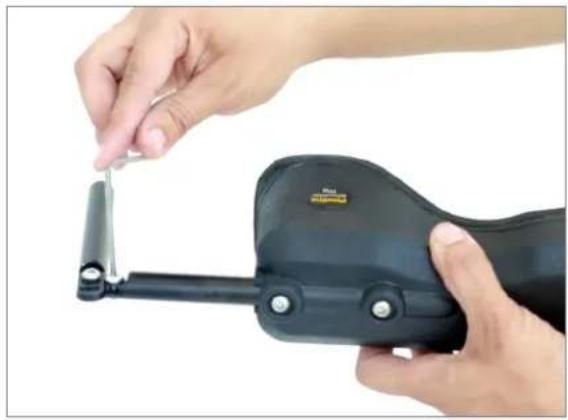 Flycam Flowline - Assembling of Shoulder Mount Rig - 7