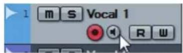 STEINBERG UR44 - Set the Channel Strip settings and REV-X settings on the Input Settings window. - 4