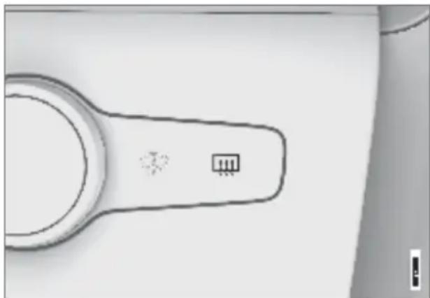 Polestar 2 - Activating and deactivating the heated rear window and door mirrors - 1
