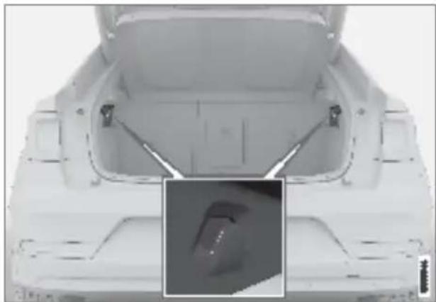 Polestar 2 - Bag hooks - 1