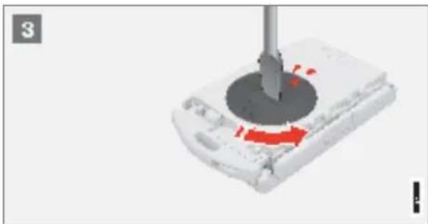 Polestar 2 - Replacing the battery in the key - 6