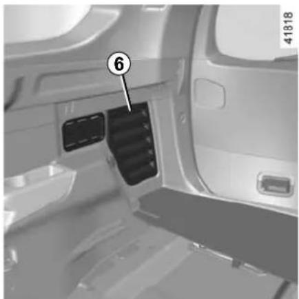 RENAULT Scenic (2020) - LUGGAGE COMPARTMENT FITTINGS AND STORAGE (2/2) - 3