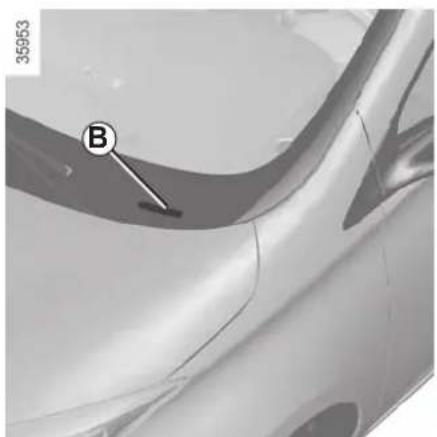 RENAULT Zoe (2020) - VEHICLE IDENTIFICATION PLATES - 2