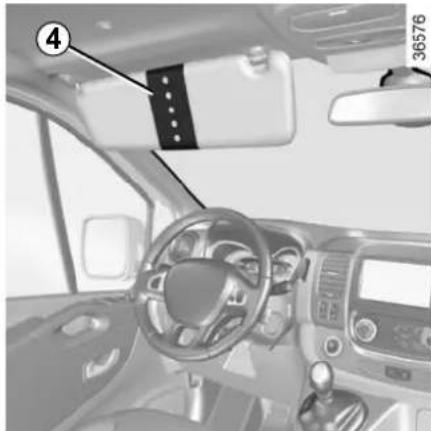RENAULT Trafic (2020) - Storage compartment 3 - 2