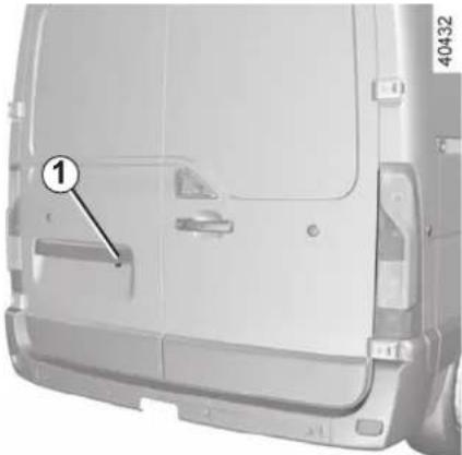 RENAULT Master (2020) - REVERSING CAMERA (1/2) - 1