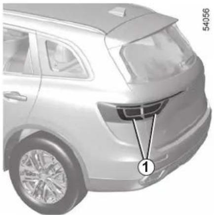 RENAULT Koleos (2020) - REAR AND SIDE LIGHTS: changing bulbs (1/3) - 1