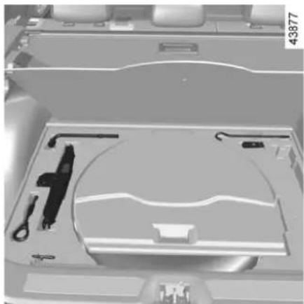RENAULT Kadjar (2020) - TOOLS - 1