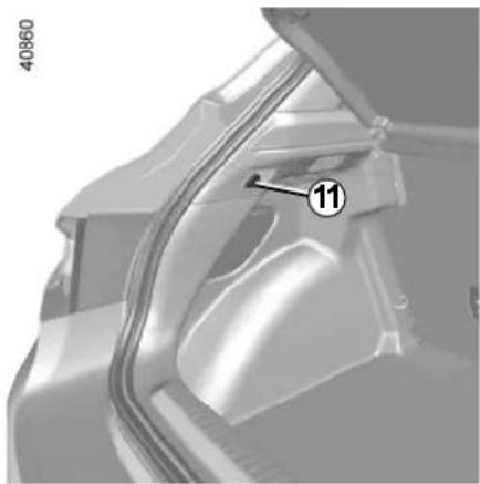 RENAULT Megane (2020) - BOOT STORAGE SPACE AND FITTINGS (4/5) - 1
