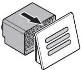 LIEBHERR UWTGB168221 - Changing the filter - 4